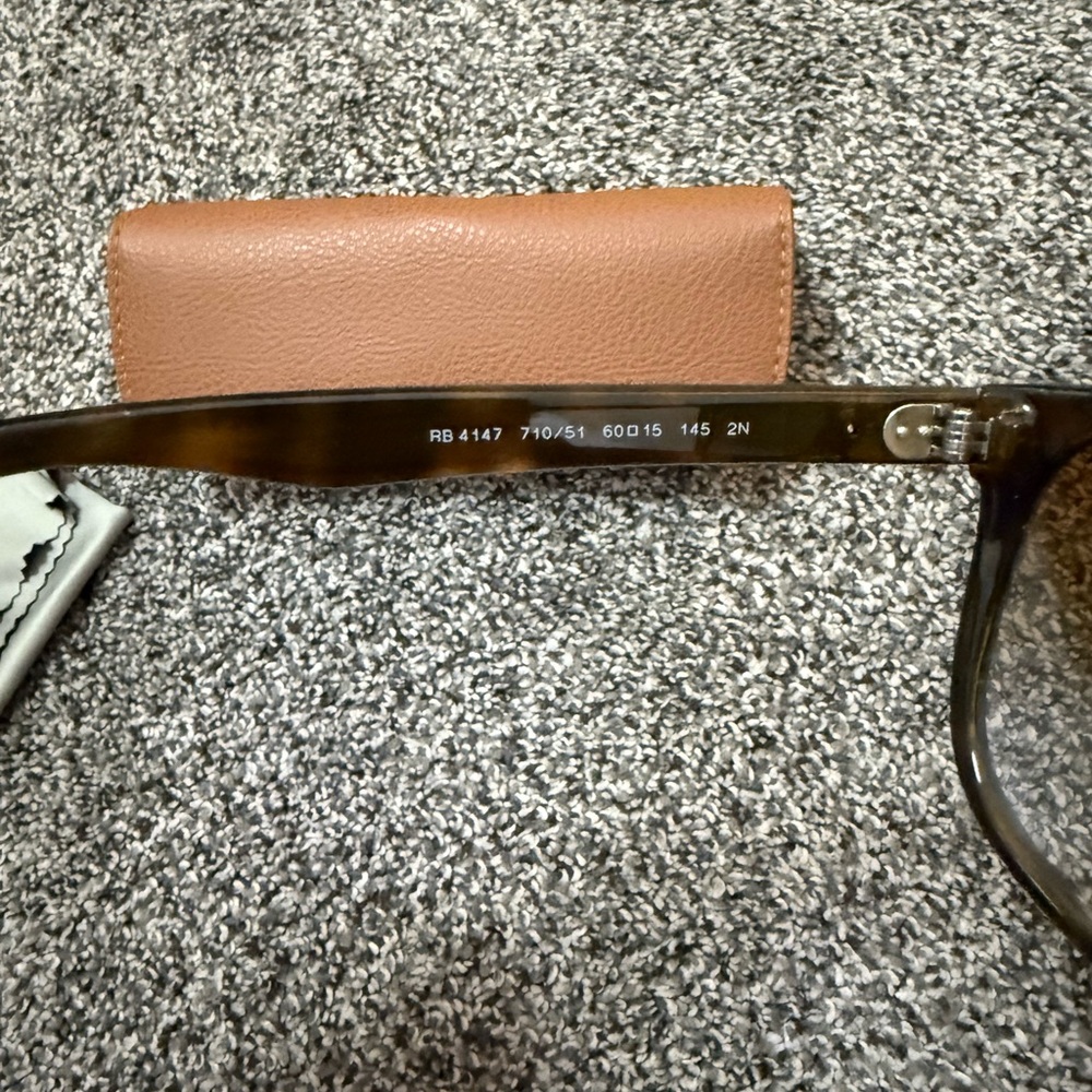 Ray-Ban RB4147 Boyfriend Sunglasses Havana Tortoise Frame Brown Gradient Lenses - Picture 5 of 7